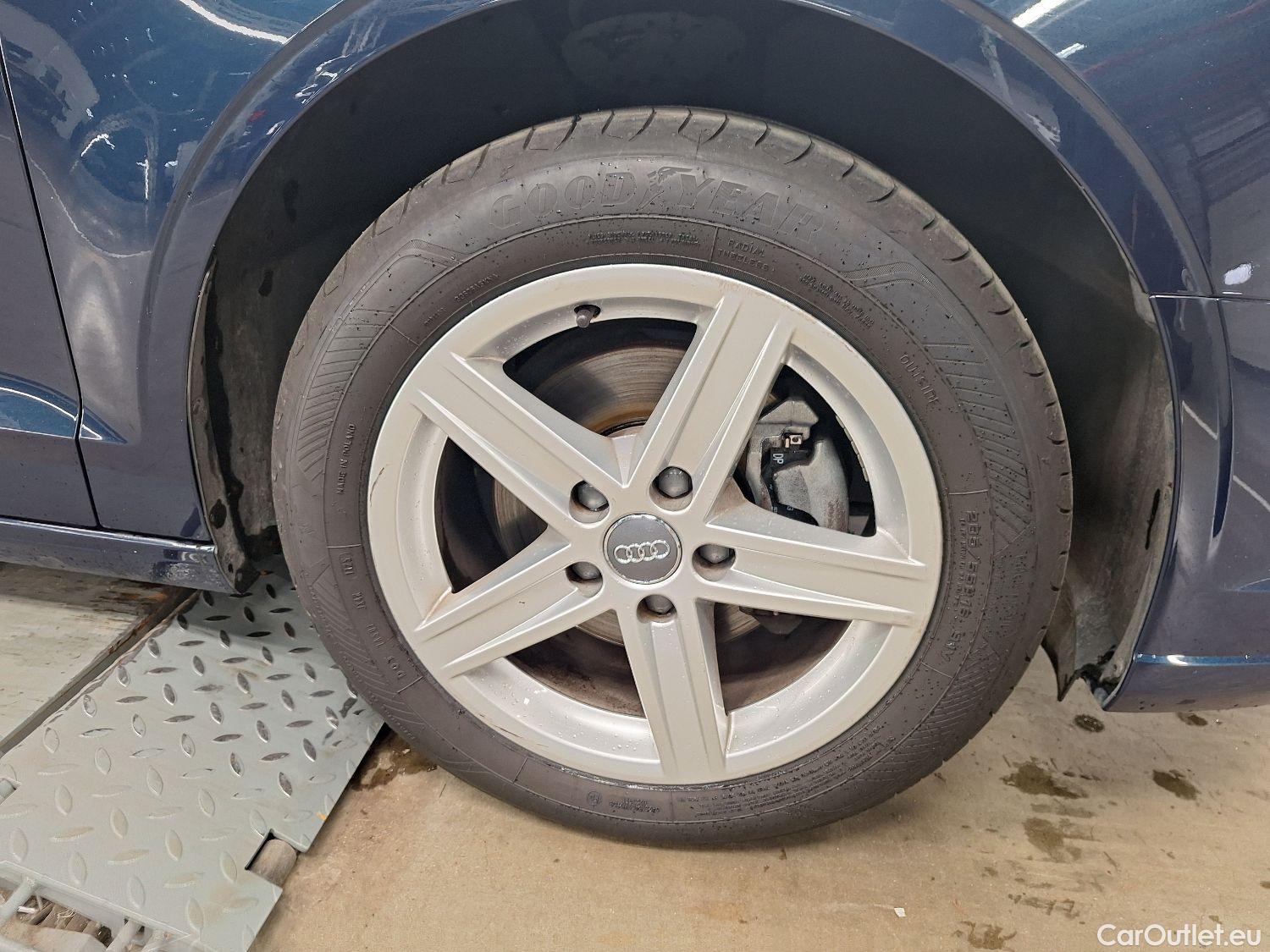  Audi  A3 Audi,  Berline FL'16, Audi  Berline 1.0 TFSi 30 85kW 4d #35