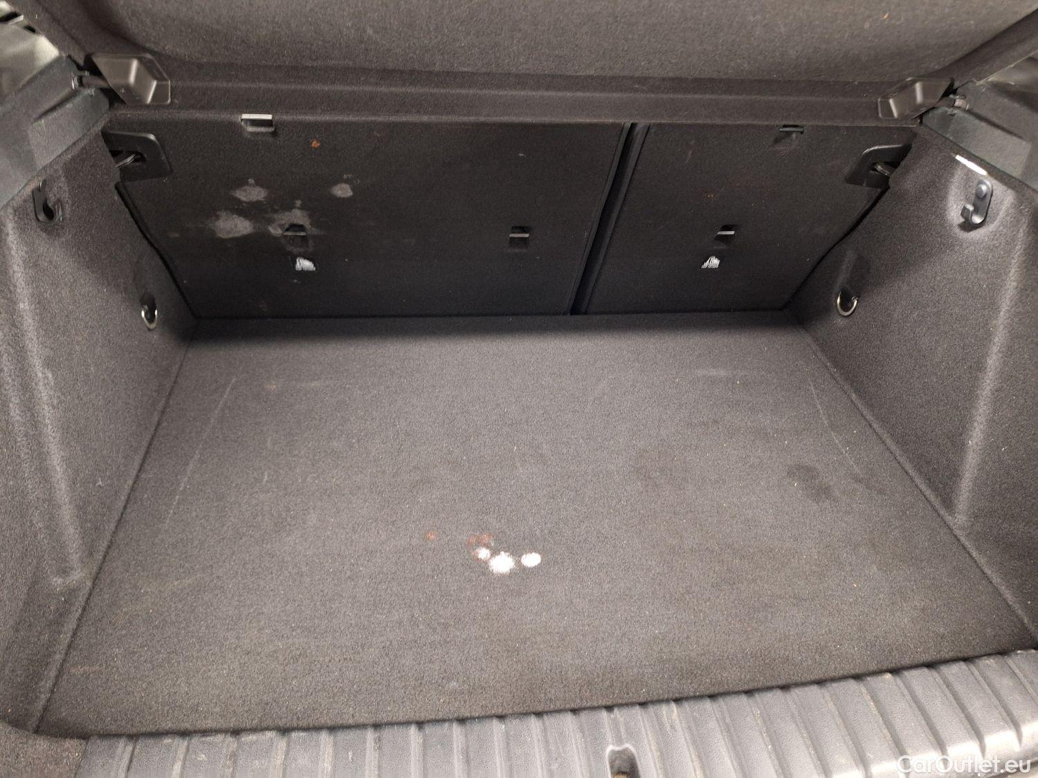  Bmw  Serie 1 BMW, 1-serie '19, BMW 1 Reeks Hatch 116dA (85 kW) 5d #33