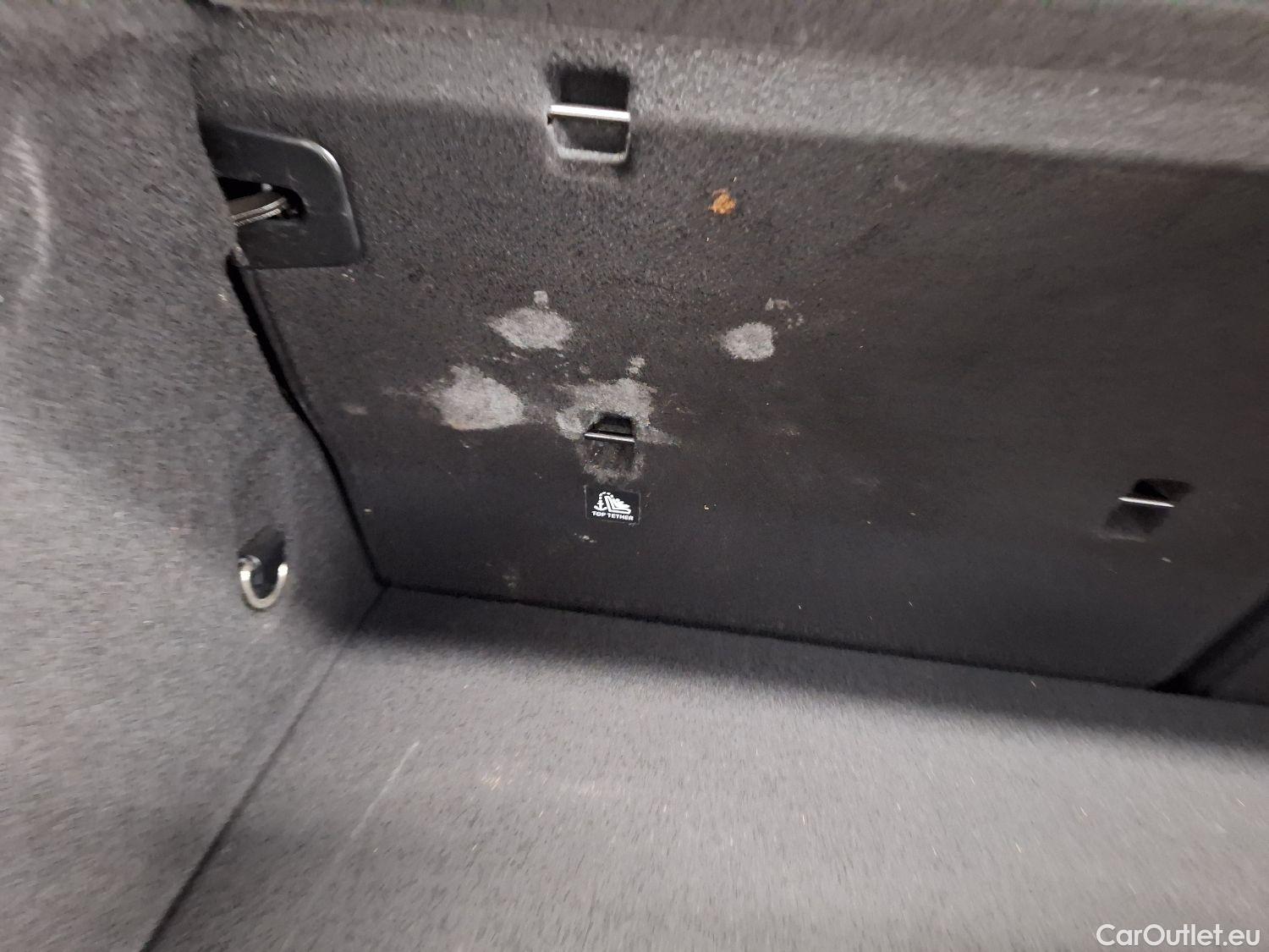  Bmw  Serie 1 BMW, 1-serie '19, BMW 1 Reeks Hatch 116dA (85 kW) 5d #35