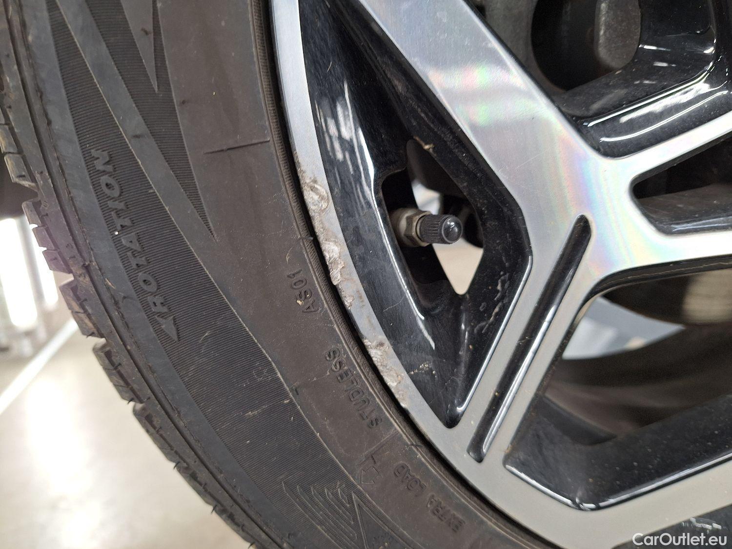  KIA  XCeed Kia,  FL'22, KIA  1.6 CRDi 136 MHEV DCT GT Line 5d #10