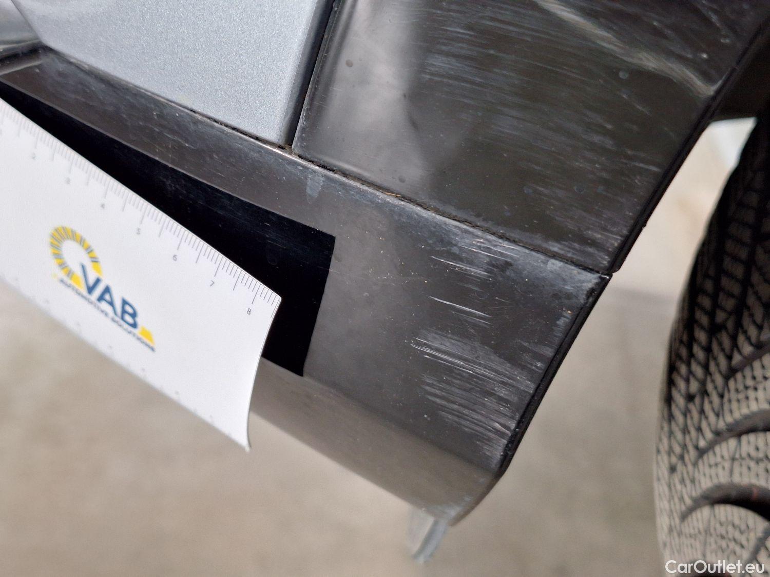  KIA  Sportage Kia,  '21 PHEV, KIA  1.6 T-GDi 6A/T AWD GT Line PHEV 5d #37