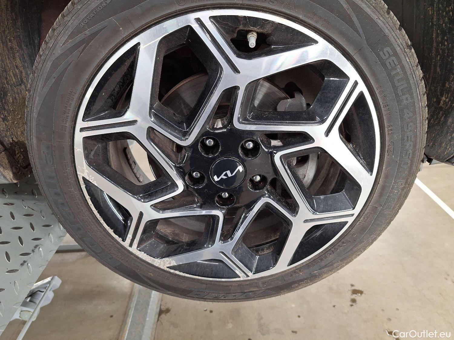  KIA  XCeed Kia,  FL'22, KIA  1.6 CRDi 136 MHEV DCT GT Line 5d #3