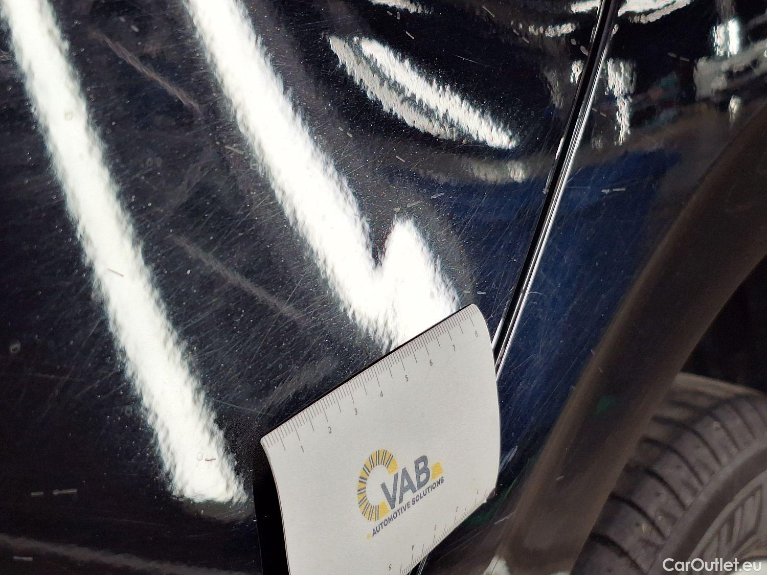  Peugeot  208 Peugeot,  '11, Peugeot  1.2 PureTech ?6.2 61kW S/S Signature 5 #74