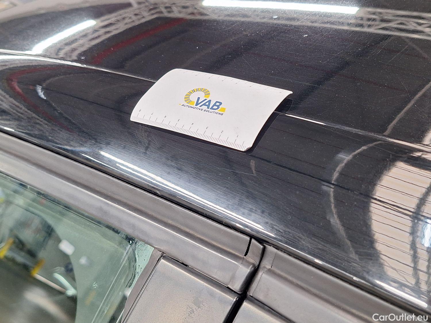  Peugeot  208 Peugeot,  '11, Peugeot  1.2 PureTech ?6.2 61kW S/S Signature 5 #92