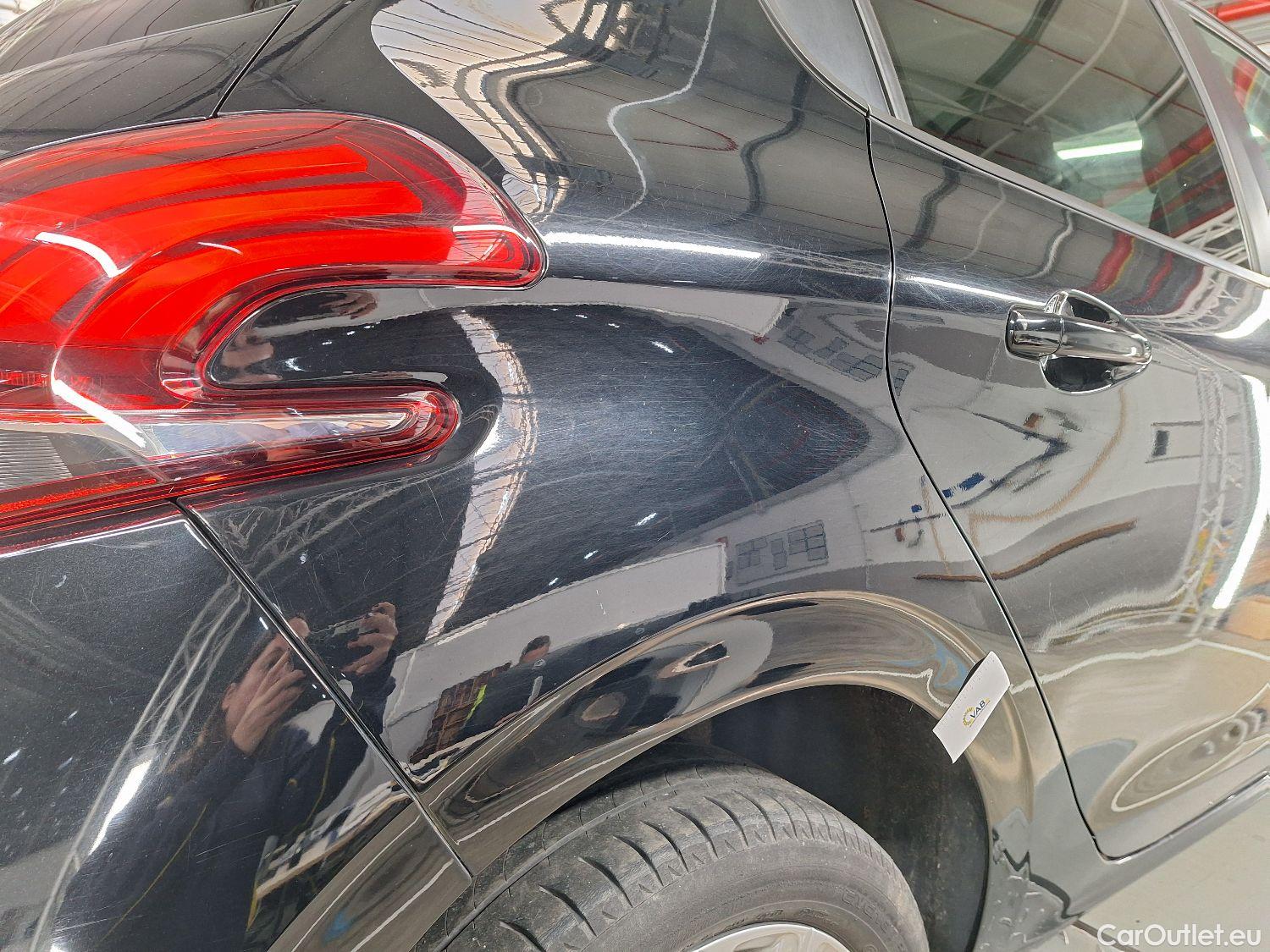  Peugeot  208 Peugeot,  '11, Peugeot  1.2 PureTech ?6.2 61kW S/S Signature 5 #17