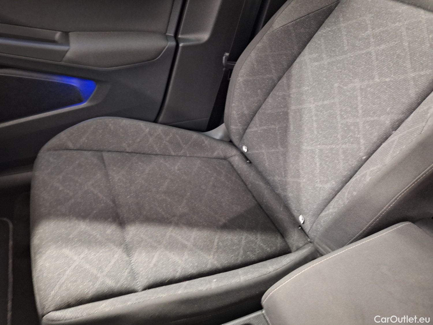  Volkswagen  Golf  VW, VIII '20, Volkswagen VIII 2.0 TDI 85kW Life 5d #26