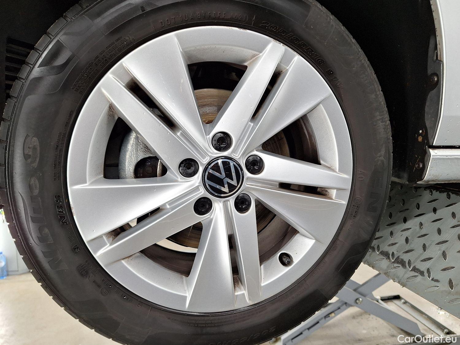  Volkswagen  Golf  VW, VIII '20, Volkswagen VIII 2.0 TDI 85kW Life 5d #7