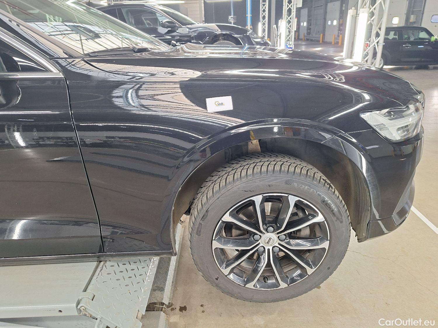  Volvo  V60 Volvo,  '18, Volvo  D3 Geartronic Momentum Pro 5d #57