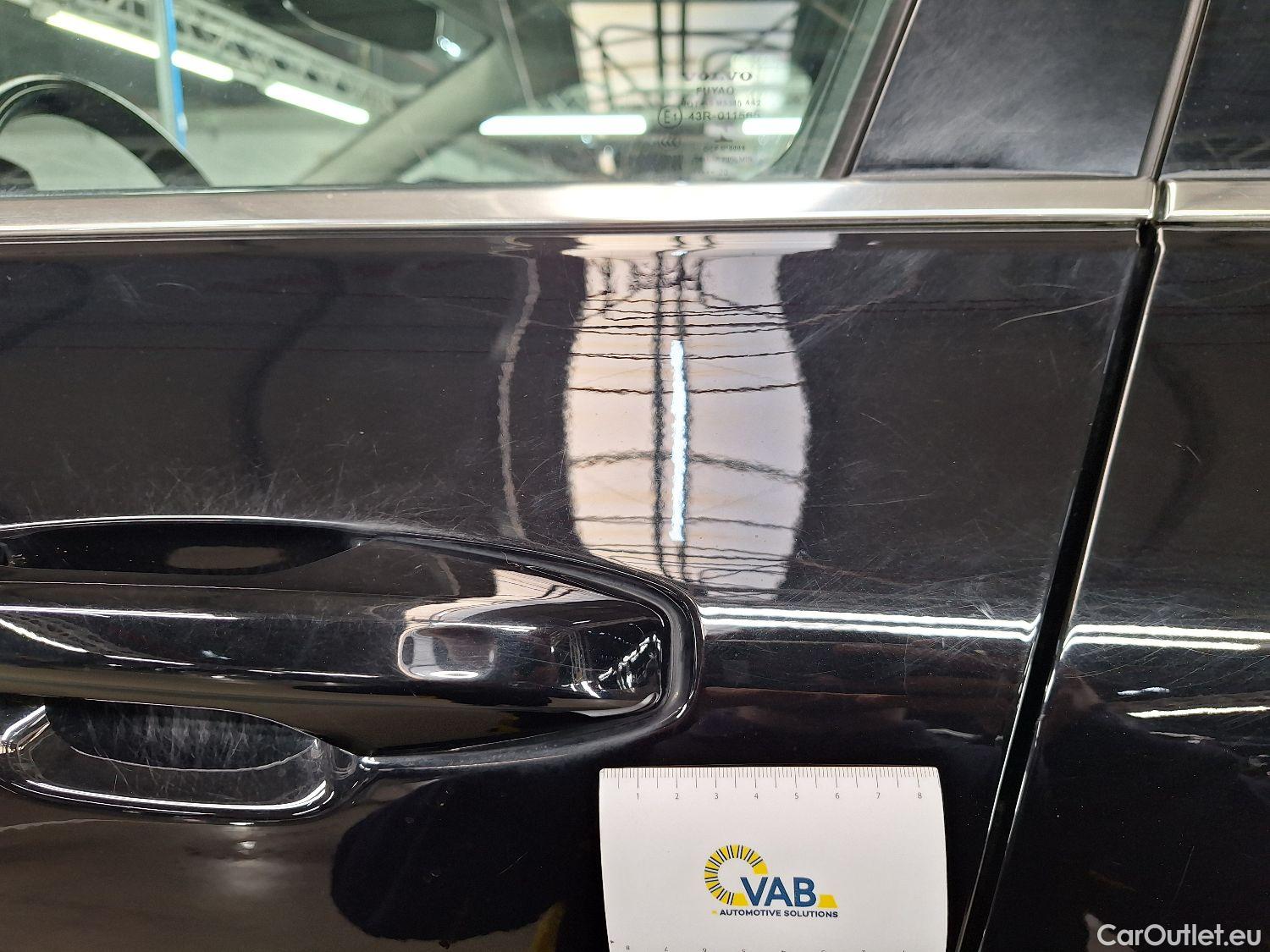  Volvo  V60 Volvo,  '18, Volvo  D3 Geartronic Momentum Pro 5d #40