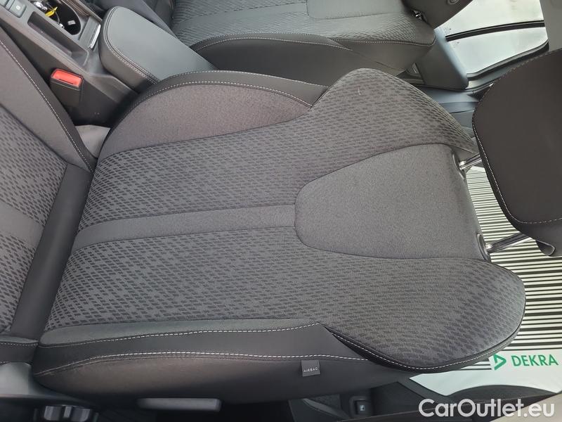  Skoda  Octavia  Combi (NX3)(2020) Oct.Combi 1.5TSI 110 Style Aut #10