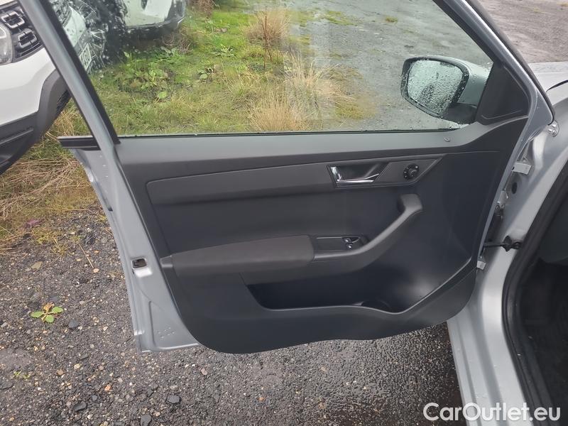  Skoda  Fabia  Combi (2015)  Com.1.0TSI 70 Ambition #5