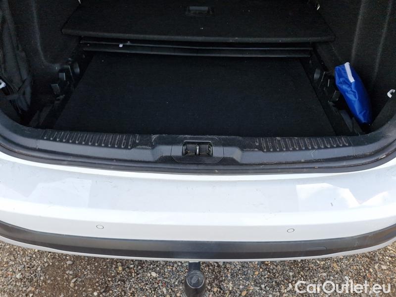  Ford  Focus   (CGE)(2018->) Foc.Kombi 2.0EBl.110 Active AT #16