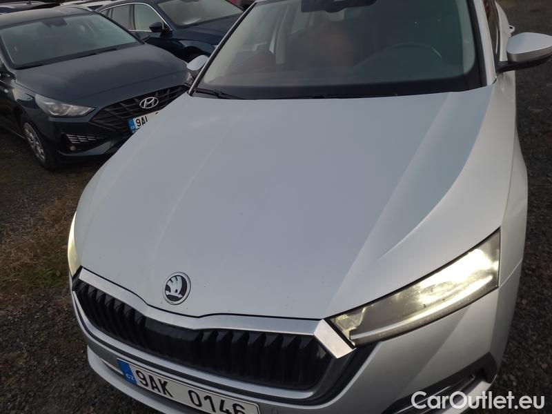  Skoda  Octavia  Combi (NX3)(2020) Oct.Combi 1.5TSI 110 Style Aut #4