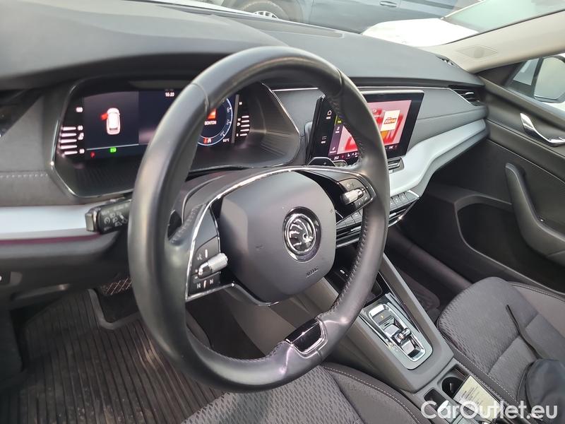  Skoda  Octavia  Combi (NX3)(2020) Oct.Combi 1.5TSI 110 Style Aut #8