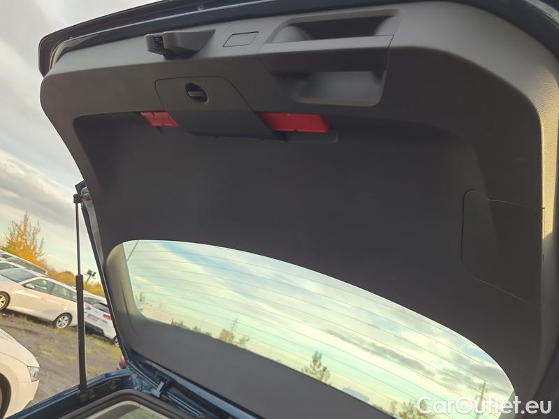  Volkswagen  Passat  Variant (CB5) (2019) Pas.Var.1.5TSI Business AT #13