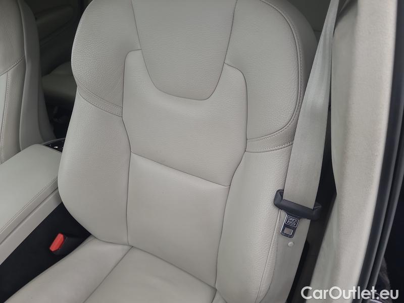  Volvo  XC90 XC 90 (2015)  B5 D Ultimate Dark AWD AT #9