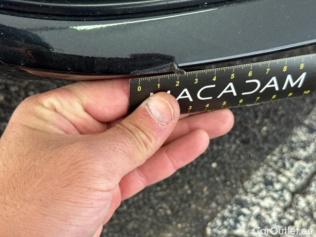  Bmw  Serie 1 Série 1 Berline 118 i Edition Sport 1.5 135CV BVA7 E6d #13