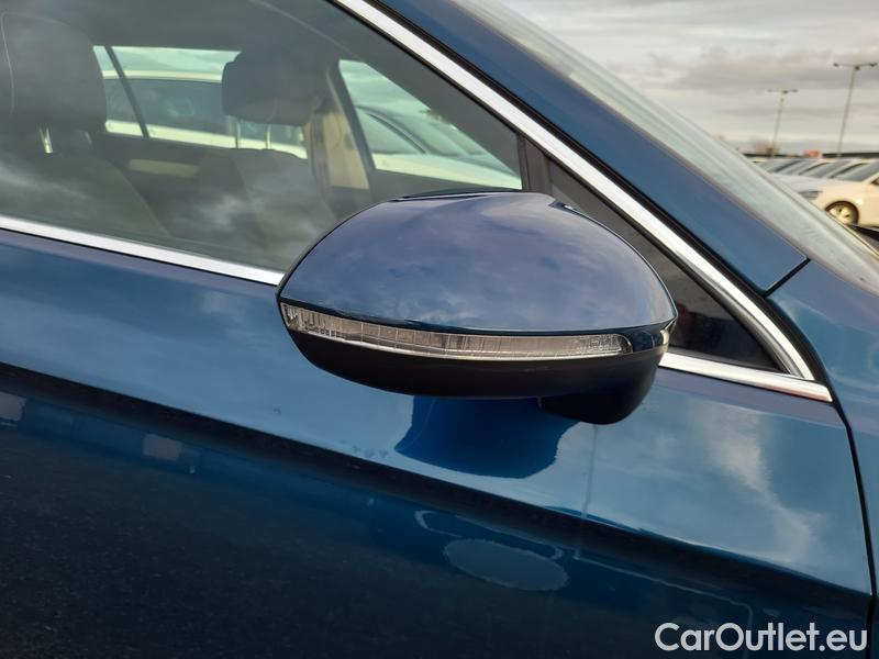  Volkswagen  Passat  Variant (CB5) (2019) Pas.Var.1.5TSI Business AT #16