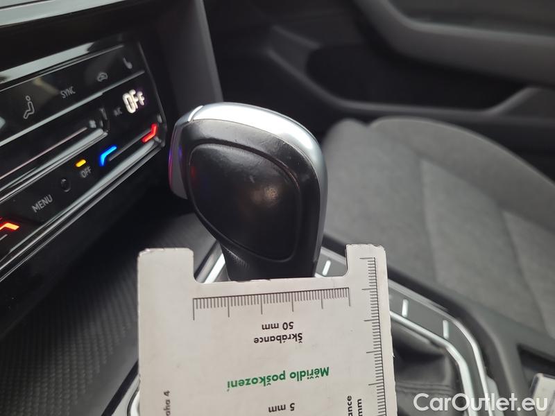  Volkswagen  Passat  Variant (CB5) (2019) Pas.Var.1.5TSI Business AT #7