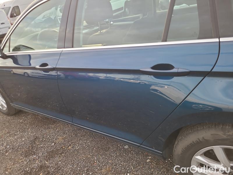  Volkswagen  Passat  Variant (CB5) (2019) Pas.Var.1.5TSI Business AT #10