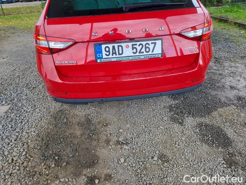  Skoda  Superb  Combi (3T5)(2010) Su.C.2.0TDI 147 4x4 Style Aut #10