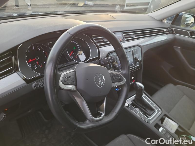  Volkswagen  Passat  Variant (CB5) (2019) Pas.Var.1.5TSI Business AT #6
