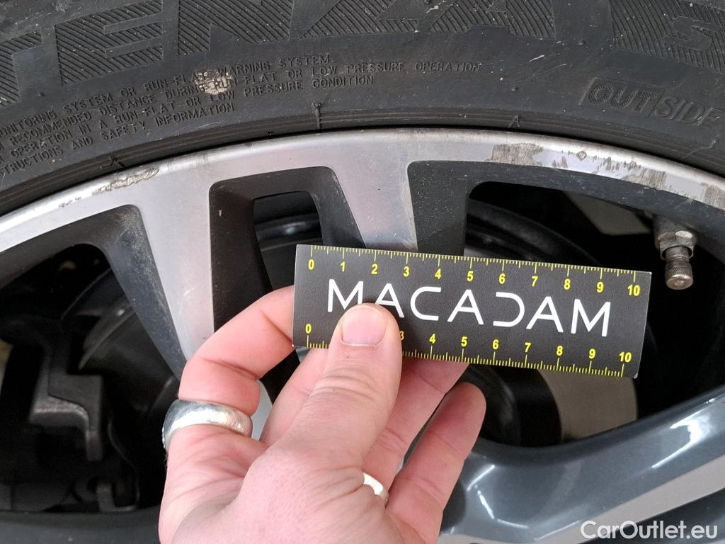  Bmw  X1 Série  sDrive 20i Lounge 2.0 190CV BVA7 E6dT #17