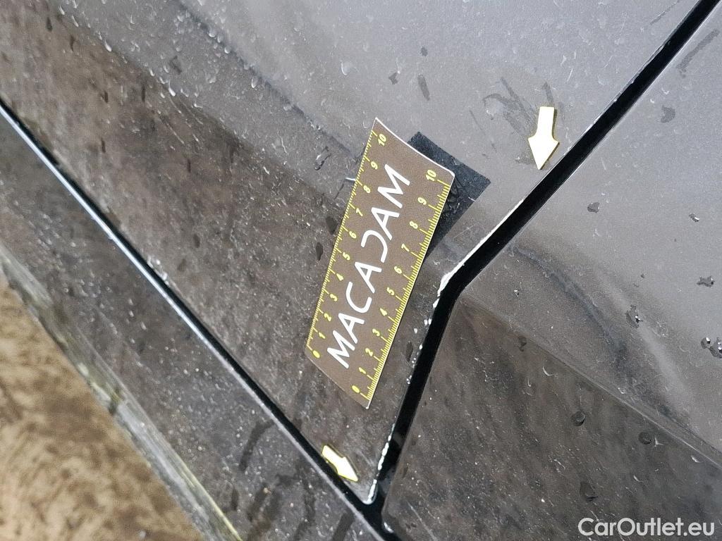  Bmw  Serie 1 Série 1 Berline 116 d Lounge 1.5 115CV BVA7 E6d #31