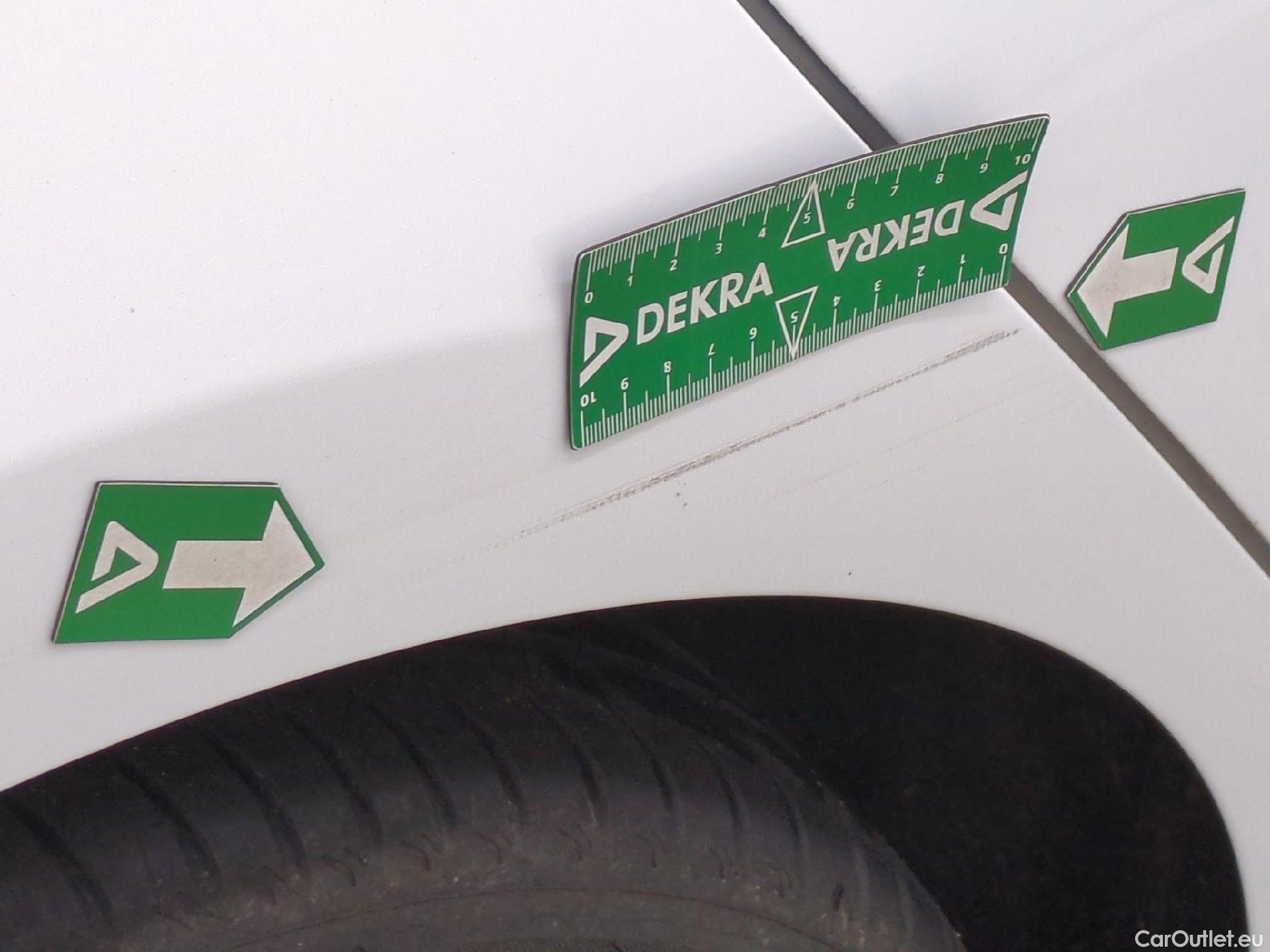  Ford  Fiesta FORD  / 2017 / 5P / Berline 1.0 EcoBoost 125ch DCT COOL & CONNECT #12