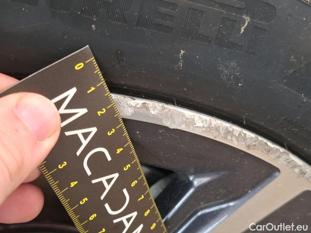  Bmw  Serie 1 Série 1 Berline 116 d Lounge 1.5 115CV BVA7 E6d #40