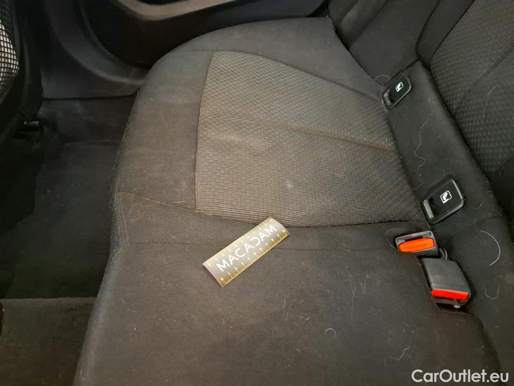  Bmw  Serie 1 Série 1 Berline 116 d Lounge 1.5 115CV BVA7 E6d #73