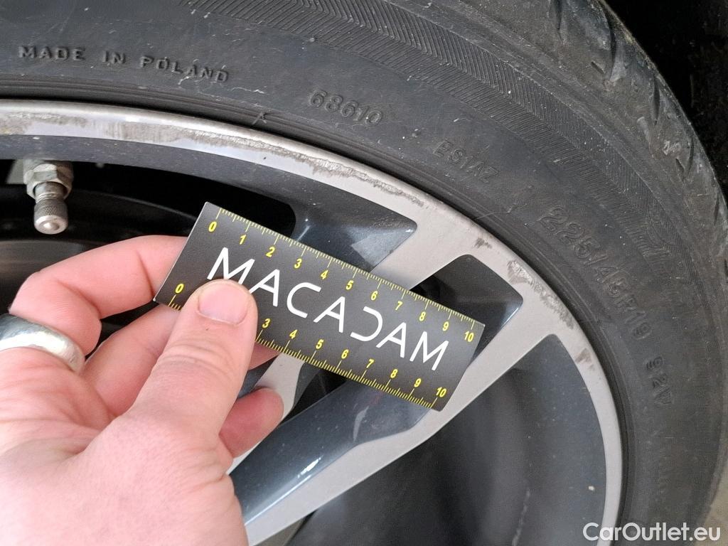  Bmw  X1 Série  sDrive 20i Lounge 2.0 190CV BVA7 E6dT #18