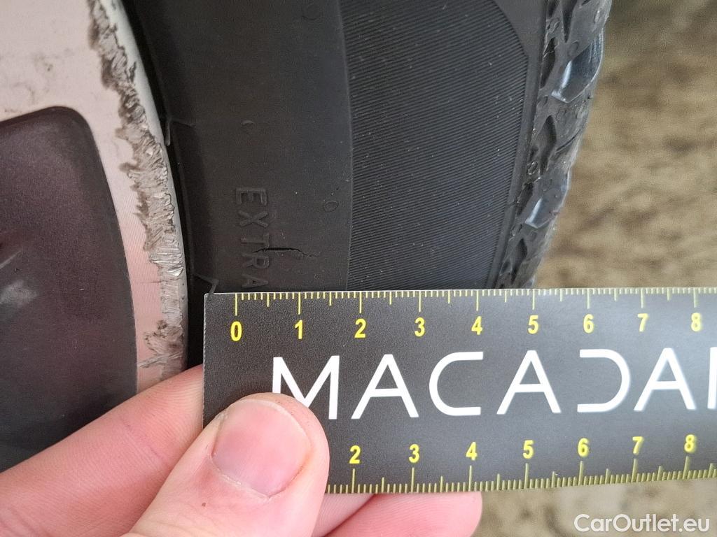  Bmw  Serie 1 Série 1 Berline 116 d Lounge 1.5 115CV BVA7 E6d #38