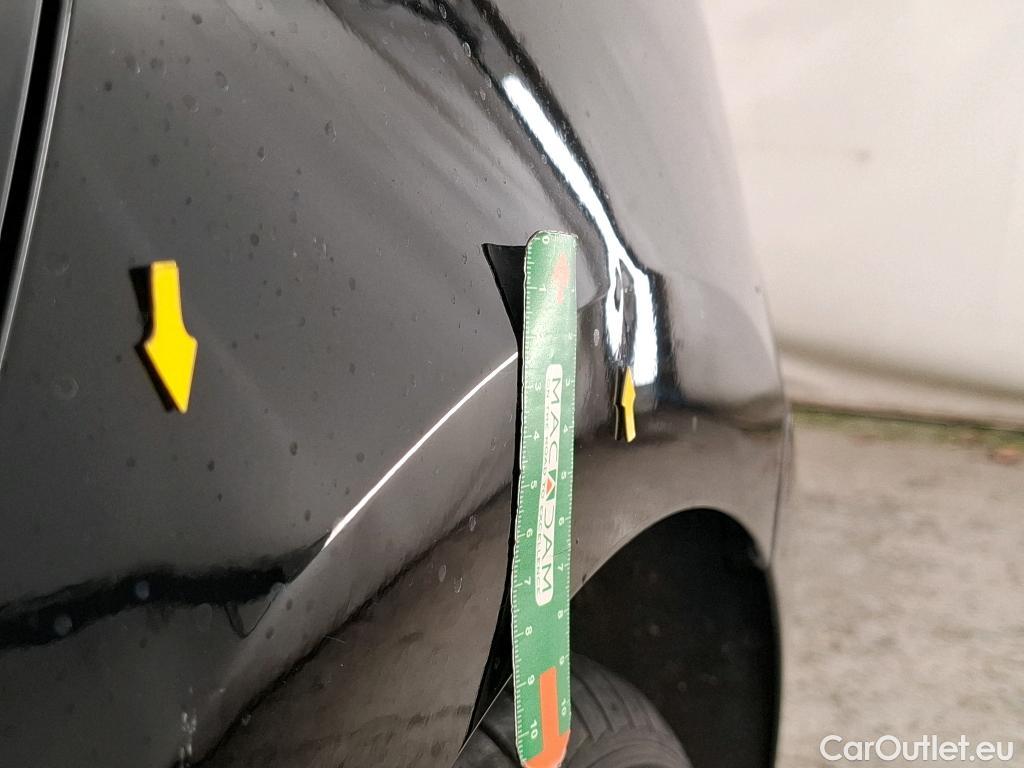  Hyundai  i30  Business 1.6 CRDi 115CV BVA7 E6dT #3