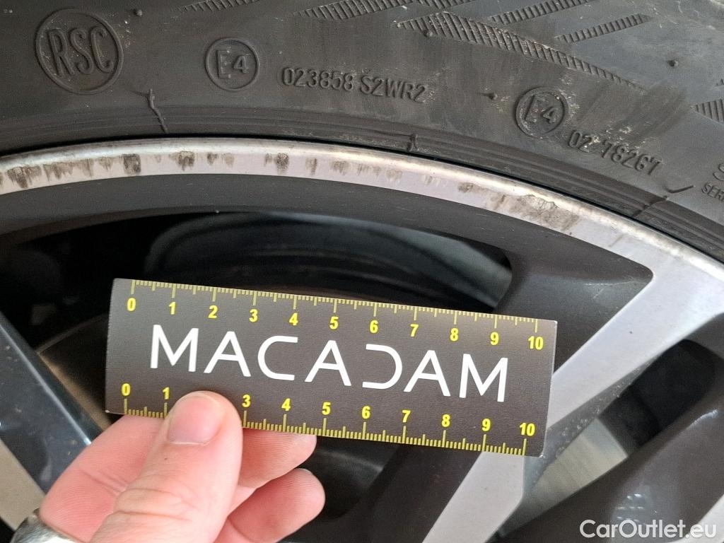  Bmw  X1 Série  sDrive 20i Lounge 2.0 190CV BVA7 E6dT #10