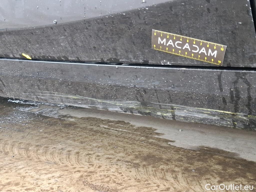  Bmw  Serie 1 Série 1 Berline 116 d Lounge 1.5 115CV BVA7 E6d #43