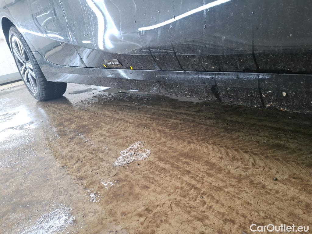  Bmw  Serie 1 Série 1 Berline 116 d Lounge 1.5 115CV BVA7 E6d #34