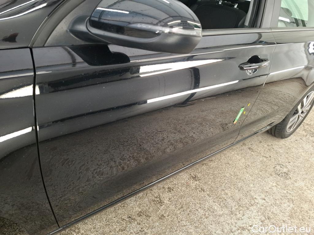  Hyundai  i30  Business 1.6 CRDi 115CV BVA7 E6dT #13