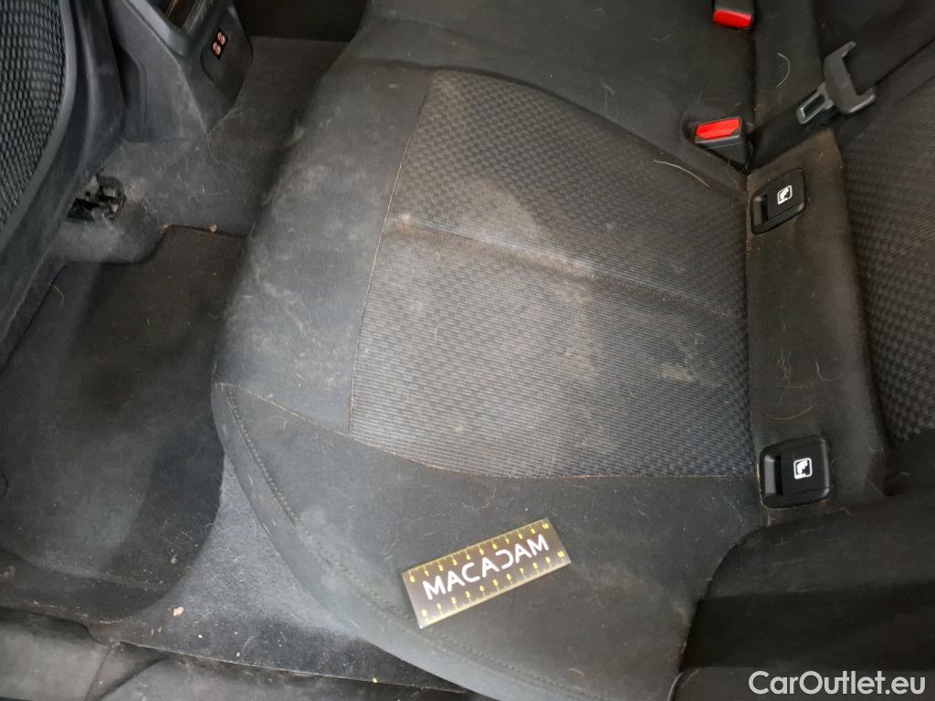  Bmw  Serie 1 Série 1 Berline 116 d Lounge 1.5 115CV BVA7 E6d #72