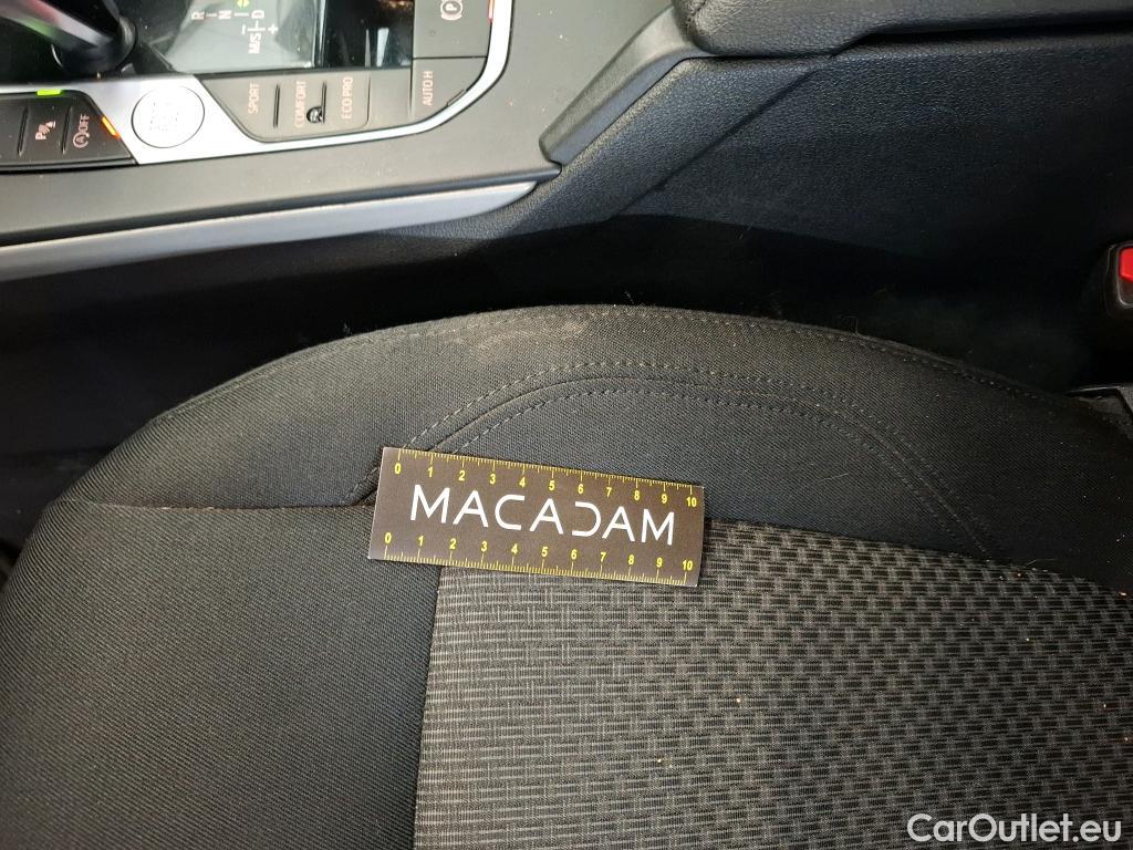  Bmw  Serie 1 Série 1 Berline 116 d Lounge 1.5 115CV BVA7 E6d #71