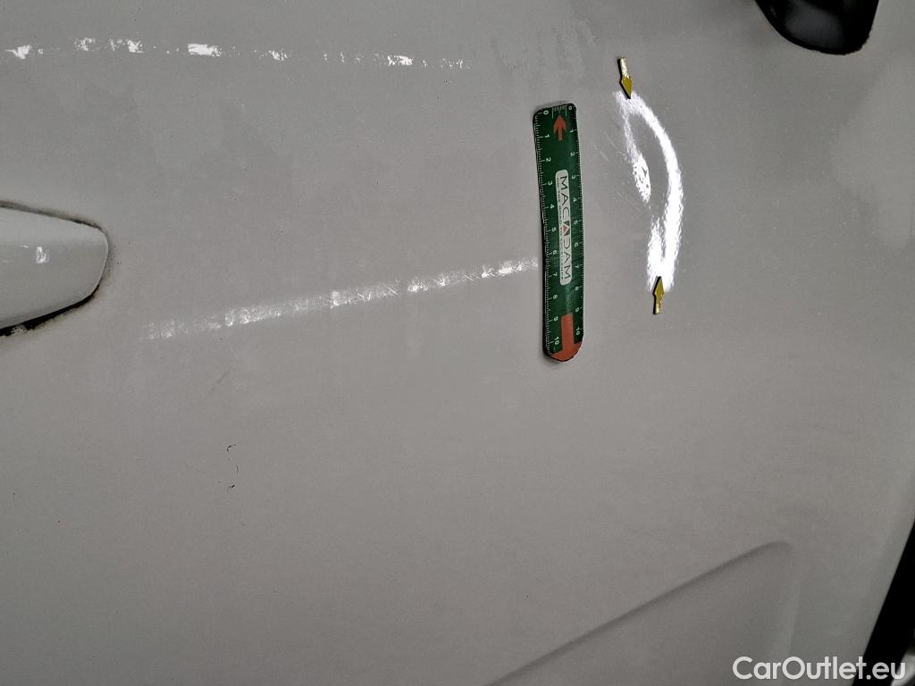  Citroen  C3  Feel Business 1.2 PureTech 80CV BVM5 E6d #4