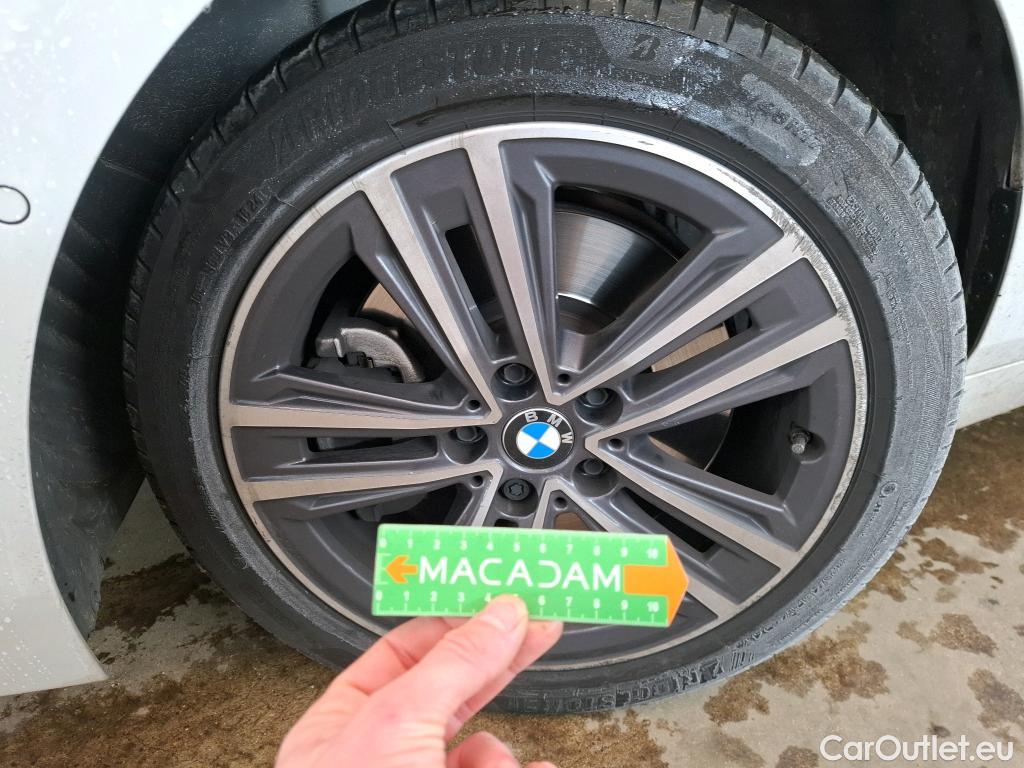  Bmw  Serie 2 BMW Série 2 Gran Coupé / 2019 / 4P / Berline 220D AUTO Business Design #9