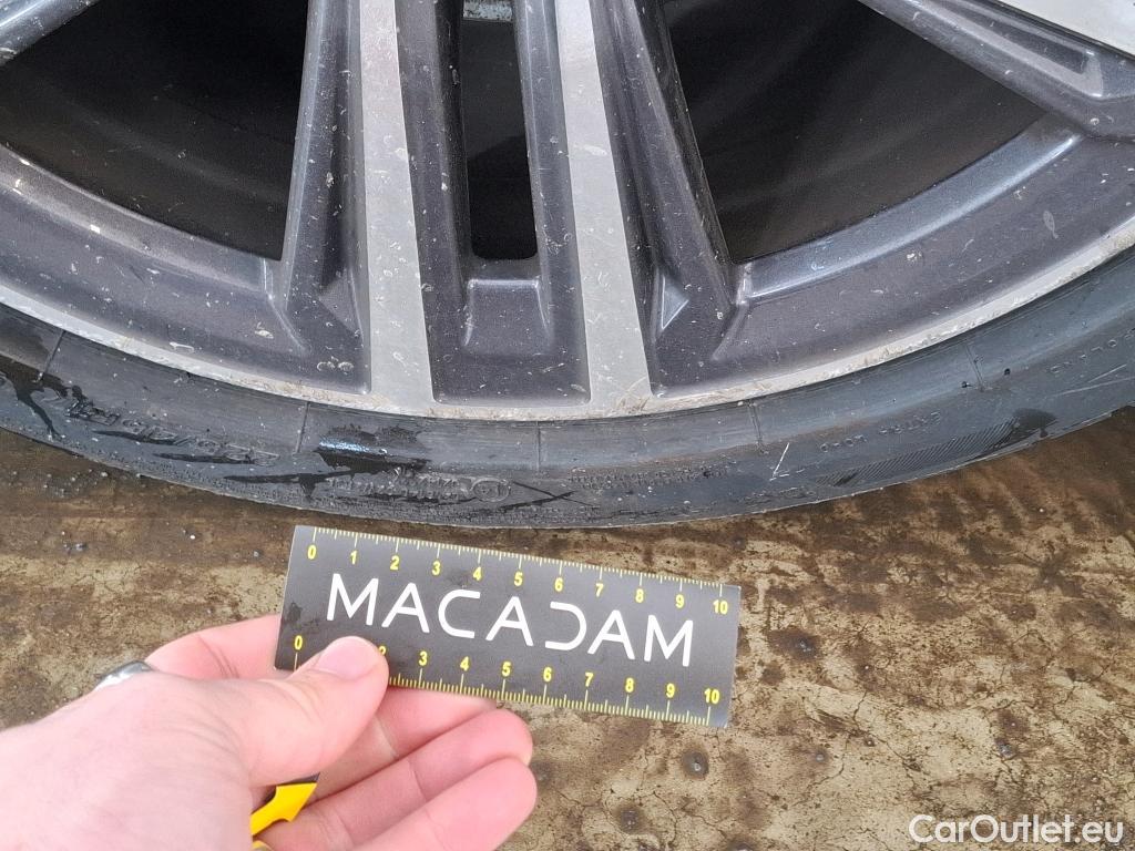  Bmw  Serie 1 Série 1 Berline 116 d Lounge 1.5 115CV BVA7 E6d #53