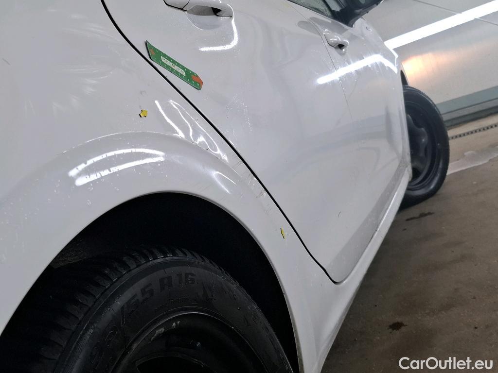  Peugeot  208  Style 1.2 PureTech 80CV BVM5 E6 #3