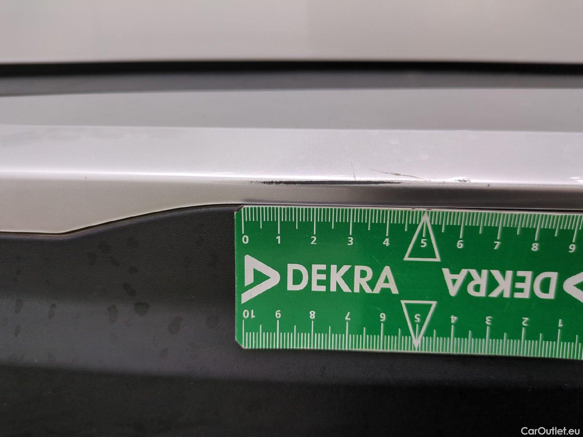  Peugeot  2008  GT 1.5 HDi 130CV BVA8 E6d #61