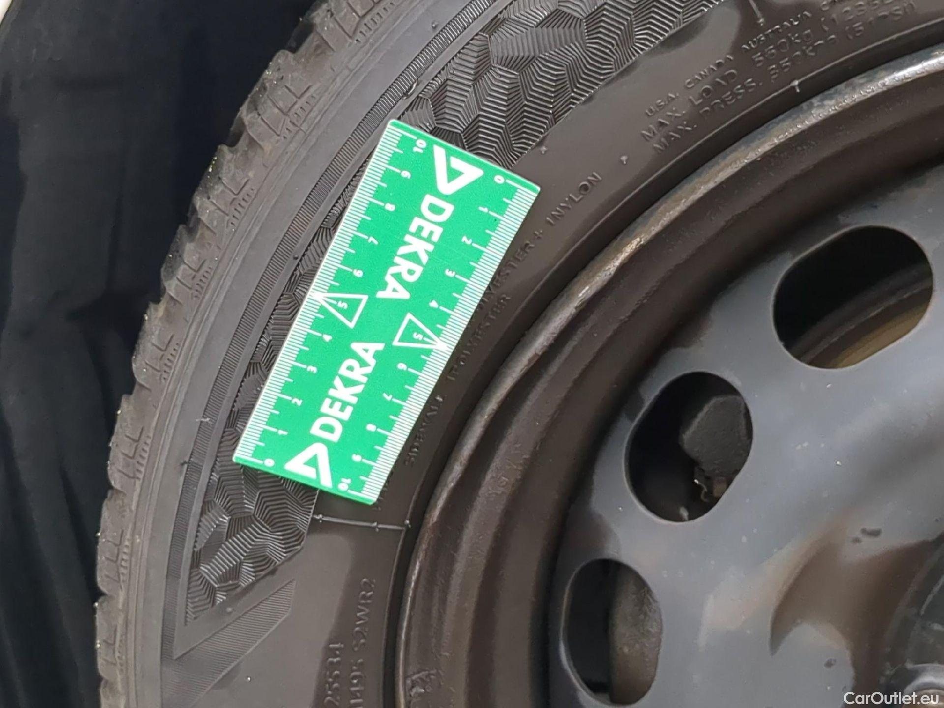  Peugeot  208  Premium 1.5 HDi 100CV BVM6 E6d #7