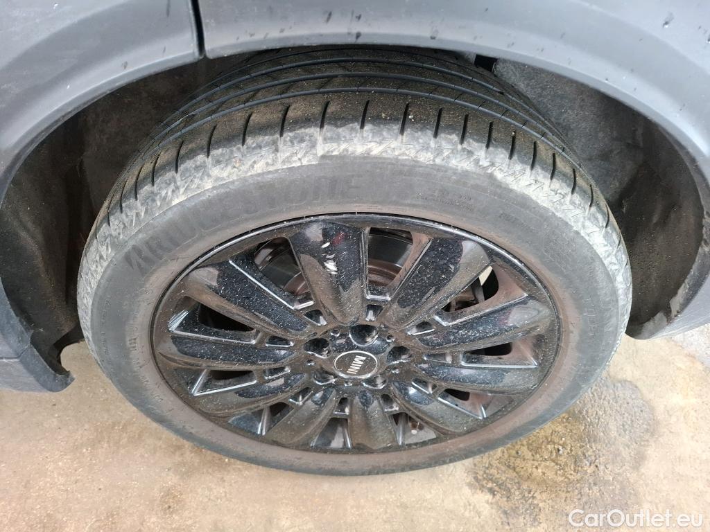  Mini  Countryman MINI  / 2020 / 5P / Crossover Cooper SE ALL4 Northwood 125+95ch BVA6 #68