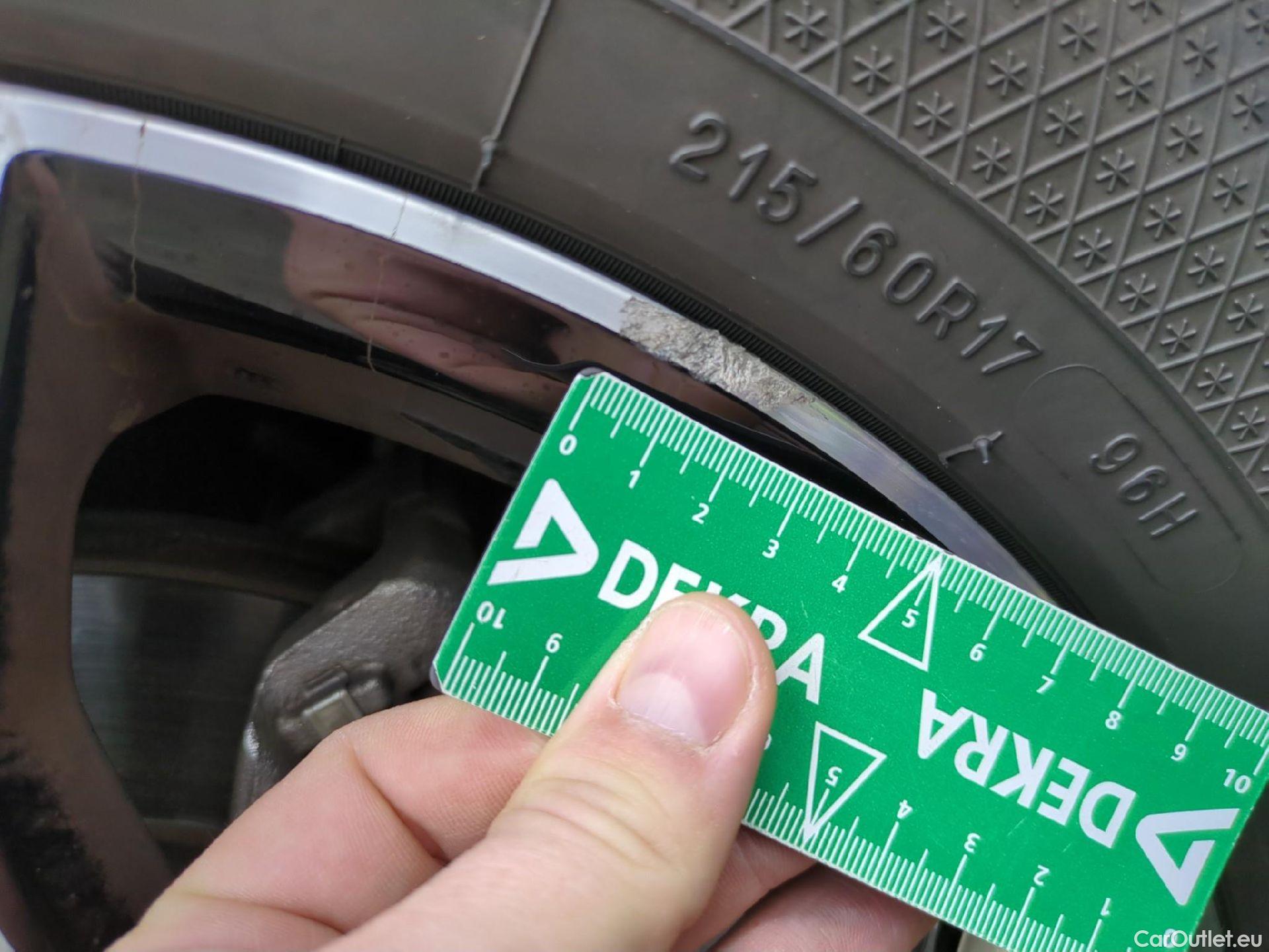  Peugeot  2008  GT 1.5 HDi 130CV BVA8 E6d #13