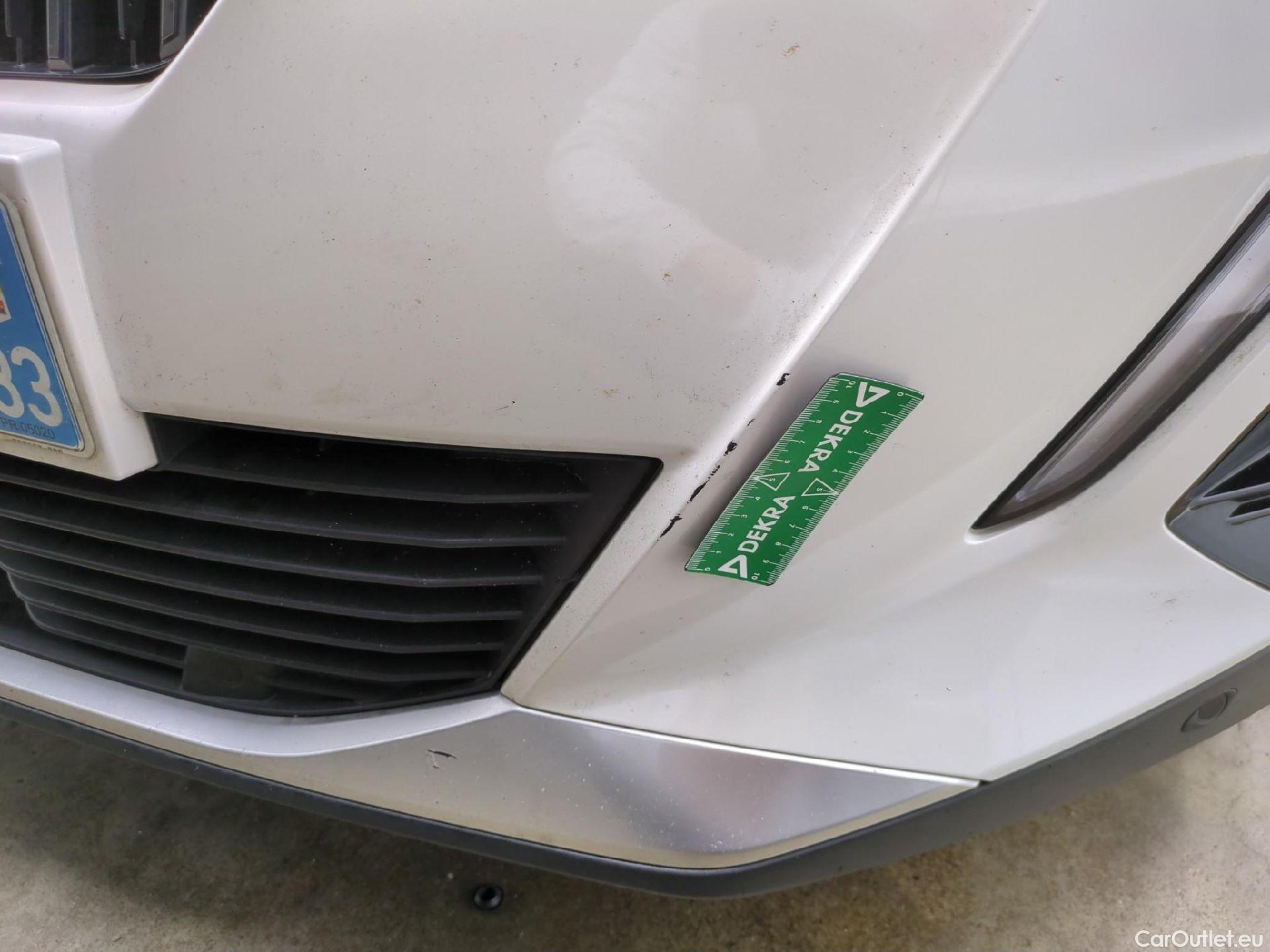  Peugeot  2008  GT 1.5 HDi 130CV BVA8 E6d #40