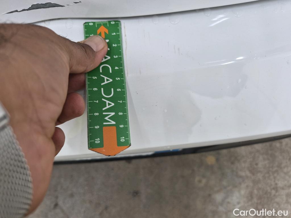  Peugeot  208  Premium 1.5 HDi 100CV BVM6 E6d #42